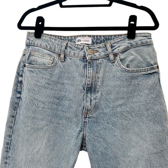 Zara Straight Leg Mom Jeans - Picture 3 of 3
